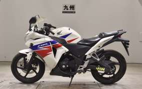 HONDA CBR250R GEN 3 2014 MC41