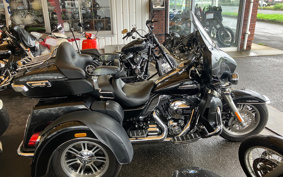 HARLEY FLHTCU 2015 MAL