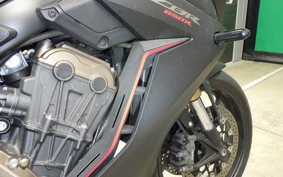 HONDA CBR650R 2019 RH03