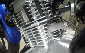 SUZUKI YBR125