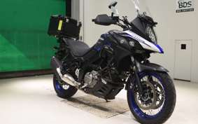 SUZUKI DL650 ( V-Strom 650 ) XTA 2024 C733M