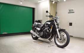 YAMAHA VMAX 2001