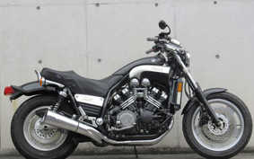 YAMAHA VMAX 2003 VP15