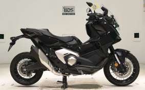 HONDA X-ADV 750 2026 RH21