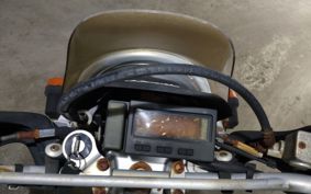SUZUKI DJEBEL250XC SJ45A