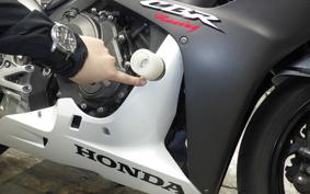 HONDA CBR600RR GEN 3 2008 PC40