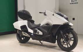 HONDA NM4 VULTUS -02 2018 RC82