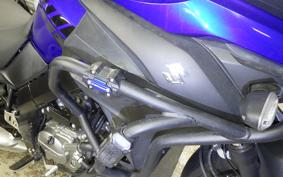 SUZUKI DL650 ( V-Strom 650 ) XTA 2021 C733A