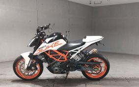 KTM 390 DUKE 2017 JPJ40