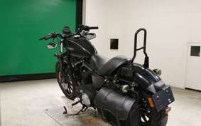HARLEY XL883N 2011