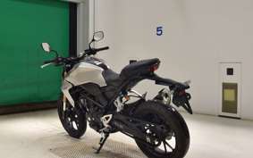 HONDA CB250RA 2016 MC52