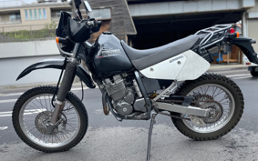 SUZUKI DJEBEL250XC SJ45A