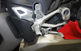 DUCATI PANIGALE V4 S 2026