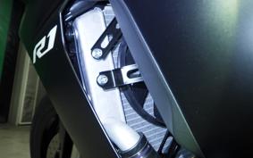 YAMAHA YZF-R1 2019
