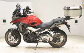 HONDA VFR800X 2015 RC80