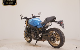 YAMAHA XSR900 2024 RN80J