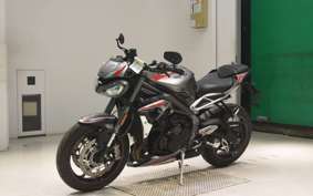 TRIUMPH STREET TRIPLE RS 2021