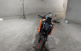 KTM 390 DUKE 2024 JPJ40