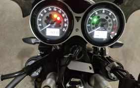TRIUMPH SPEED TWIN 2019 DAD85H