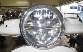 VESPA PRIMAVERA 125 2023