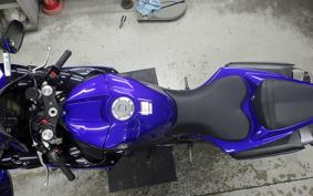 YAMAHA YZF-R1 2010