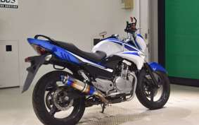 SUZUKI GSR250