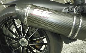 DUCATI DIAVEL 2016