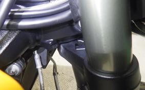 TRIUMPH STREET TRIPLE RS 2023