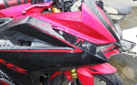 HONDA CBR250RR