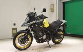 SUZUKI DL650 ( V-Strom 650 ) XTA 2018 C733A