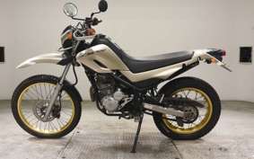 YAMAHA SEROW 250 Gen.2 2019 DG17J