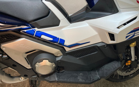 HONDA X-ADV 750 2026 RH21