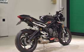 TRIUMPH STREET TRIPLE RS 2019