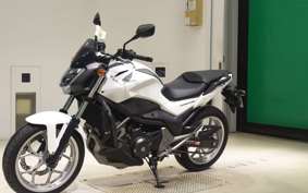 HONDA NC750S 2016 RC88
