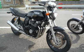 YAMAHA XJR400 1995 4HM