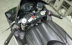 YAMAHA YZF-R1 2004