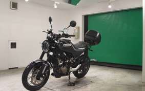 HUSQVARNA SVARTPILEN 125 2021