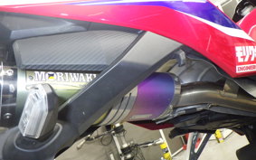 HONDA CBR600RR 2025 PC40