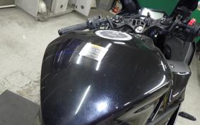 YAMAHA YZF R-3 2025 RH21J