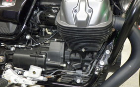 MOTO GUZZI V7 STONE 2023