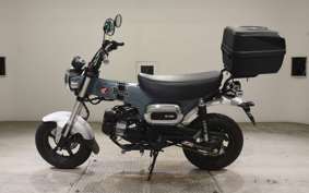 HONDA DAX 125 2015 JB04