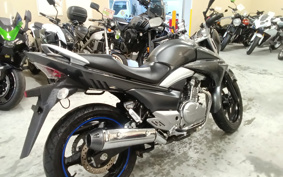 SUZUKI GSR250 GJ55D