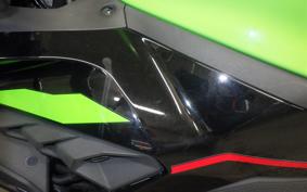 KAWASAKI ZX-25R 2022 ZX250E