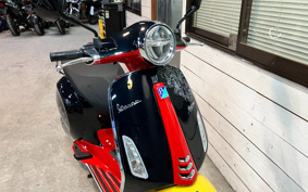 VESPA PRIMA BEIGE RA125 MICKEY