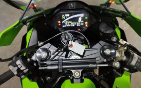 KAWASAKI ZX 10 NINJA R 2023 ZXT02L