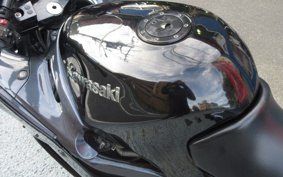 KAWASAKI ZZ1100 NINJA 2000 10D062