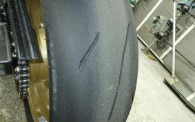 YAMAHA YZF-R1 2010 RN24J