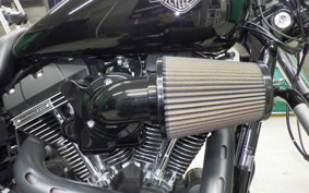 HARLEY FXDLS1800 2016