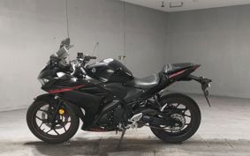 YAMAHA YZF-R25 RG10J