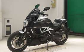 DUCATI DIAVEL Carbon 2017